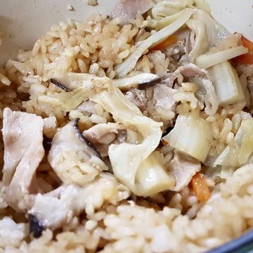 林曉鈴一起做了高麗菜飯