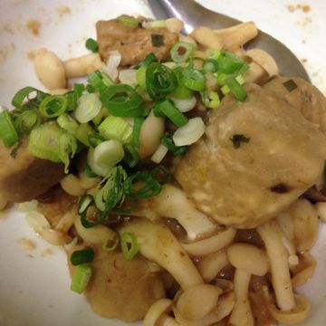 lisa一起做了油蔥芋頭燒肉