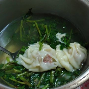Irene Liao一起做了餛飩湯（自製餛飩）
