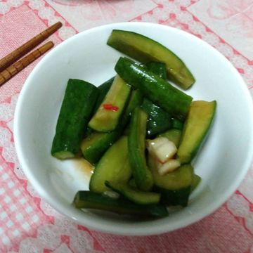 Irene Liao一起做了冰箱常備菜-完全沒技巧之涼拌小黃瓜