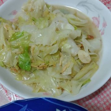 Irene Liao一起做了快炒高麗菜~5分鐘便當菜