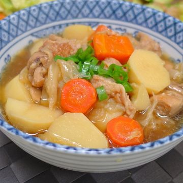 Dolly Chen一起做了馬鈴薯燉肉