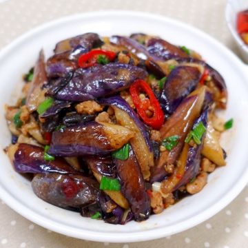 Dolly Chen一起做了魚香茄子