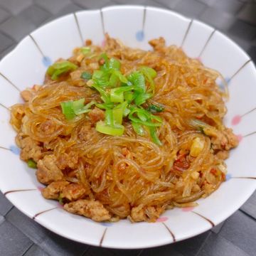 Dolly Chen一起做了15分鐘上菜－螞蟻上樹