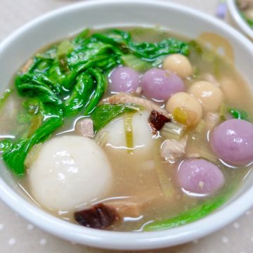 Dolly Chen一起做了客家鹹湯圓