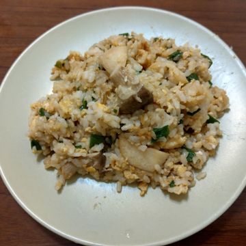 isavia一起做了塔香杏鮑菇炒飯