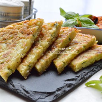 Fee kitchen 一起做了馬鈴薯煎餅