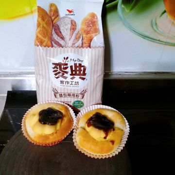 iris一起做了芋香布丁麵包【麥典實作工坊麵包專用粉】