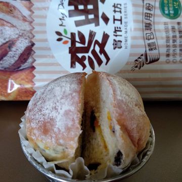 樂烘焙一起做了潘娜朵妮-聖誕麵包【麥典實作工坊】