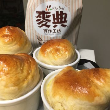 Tina Liao一起做了奶酥蘿紋【麥典實作工坊麵包專用粉】