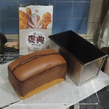 郭銘松一起做了巧克力蛋糕吐司【麥典實作工坊麵包專用粉】