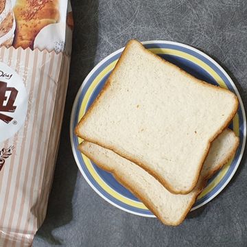  勇兔一起做了生吐司【麥典實作工坊麵包專用粉】