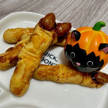 萬聖節★巫婆手指餅：李怡萱 一起做
