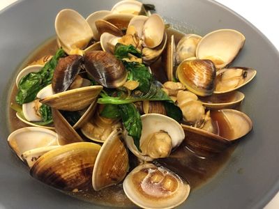 參考食譜 : 塔香蛤蜊