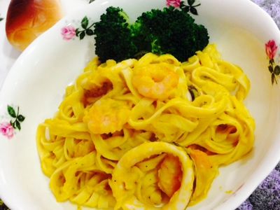 參考食譜 : 低卡的南瓜海鮮義大利麵