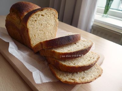 參考食譜 : 紅蘿蔔楓糖脆皮吐司