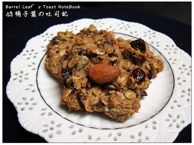 參考食譜 : 燕麥楓糖全麥餅乾