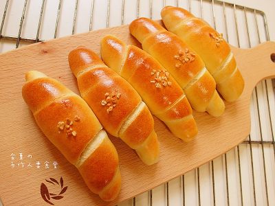 參考食譜 : 原味奶油捲