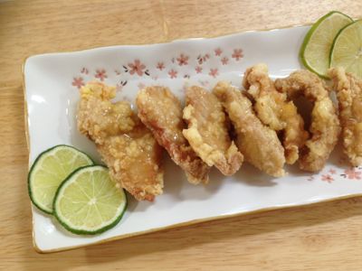 參考食譜 : 檸香炸雞