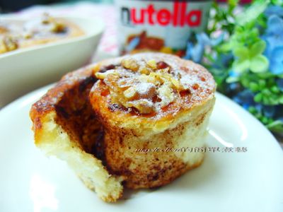 參考食譜 : 榛果可可餐包「Nutella好滋味早餐」