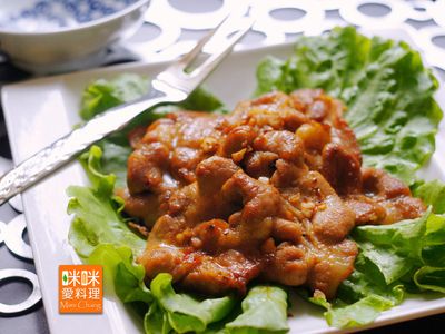 參考食譜 : Mimi♥蒜香燒肉【懶人料理】