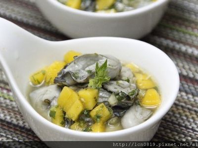 芒果涼拌蚵仔
