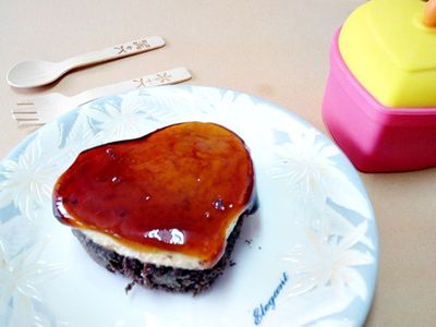 參考食譜 : 電鍋版超簡易魔法蛋糕【自然好油x茶籽堂】