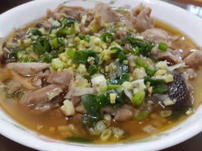 參考食譜 : [零失敗電鍋版]蔥油雞腿