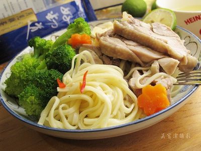 參考食譜 : 檸汁嫩雞涼麵