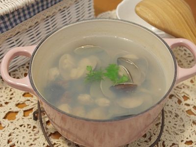 參考食譜 : 薑絲蛤蠣湯!!清爽又好喝~~
