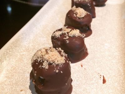 超強免烤派對點心『香蕉巧克力夾心球』🍫