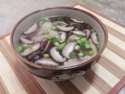 香菇赤肉湯