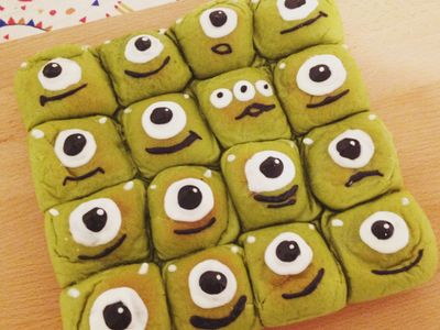 參考食譜 : ちぎりパン 大眼仔的抹茶紅豆麵包