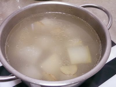參考食譜 : 冬瓜排骨湯