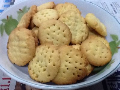 參考食譜 : 簡單餅乾