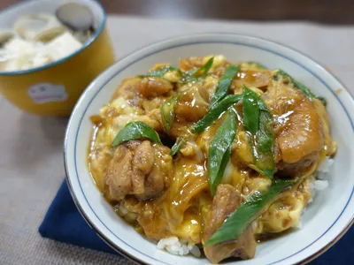輕鬆做~親子丼.味噌蛤蠣豆腐湯