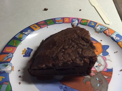 參考食譜 : 電鍋巧克力蛋糕（鬆餅粉簡易版）