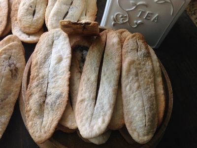 參考食譜 : 黑芝麻牛舌餅♥!!!