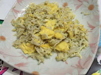 吻仔魚炒蛋
