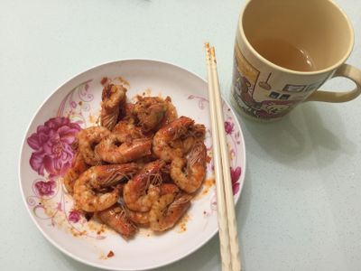 奶油蒜香辣味炒蝦