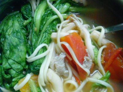 10分鐘上菜-蕃茄菇菇麵