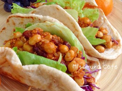 印度烤餅（夾蕃茄肉醬）