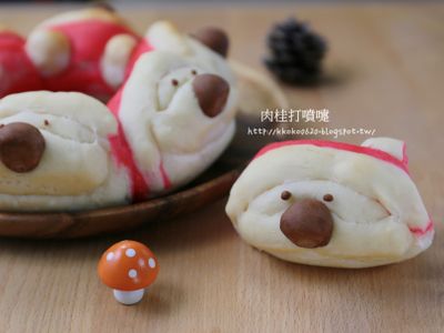 參考食譜 : 聖誕老人立體造型麵包