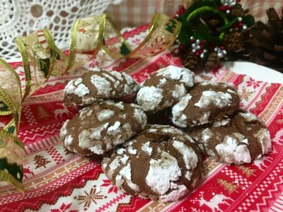 參考食譜 : 【聖誕小點】巧克力裂紋曲奇