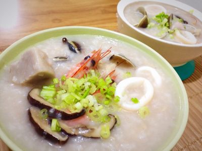 參考食譜 : 《芋頭海產粥》