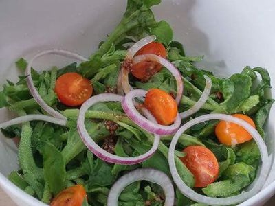 冰菜黃車厘茄紫洋蔥沙律