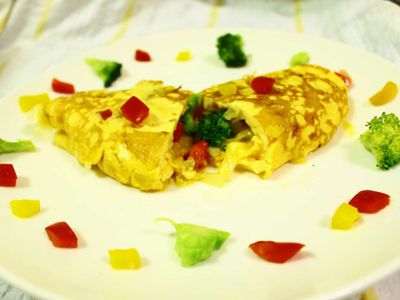 一個人的簡單料理★鮮蔬起司歐姆蛋捲★