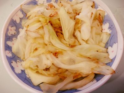 參考食譜 : 無鹽無油清爽·蝦米炒高麗菜