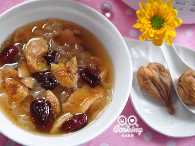 花果乾銀耳甜湯
