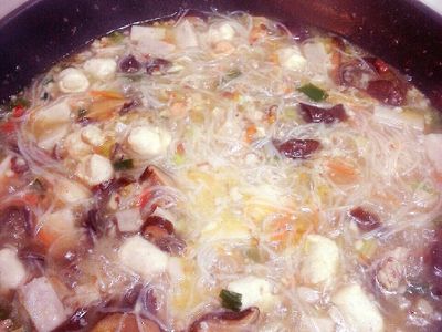 參考食譜 : 芋頭米粉湯～湯頭清爽